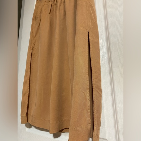 Aritzia Wilfred Gabrielle Midi Coastal Beige Slits Pockets Skirt Size XXS - Picture 6 of 9